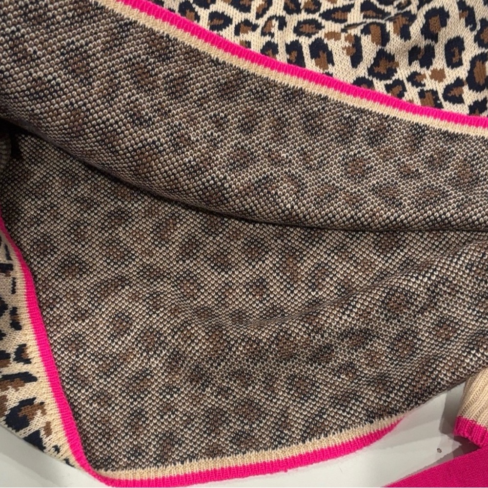 Crown & Ivy Leopard-Print Crewneck Sweater with Hot Pink Trim XXL - Picture 7 of 8
